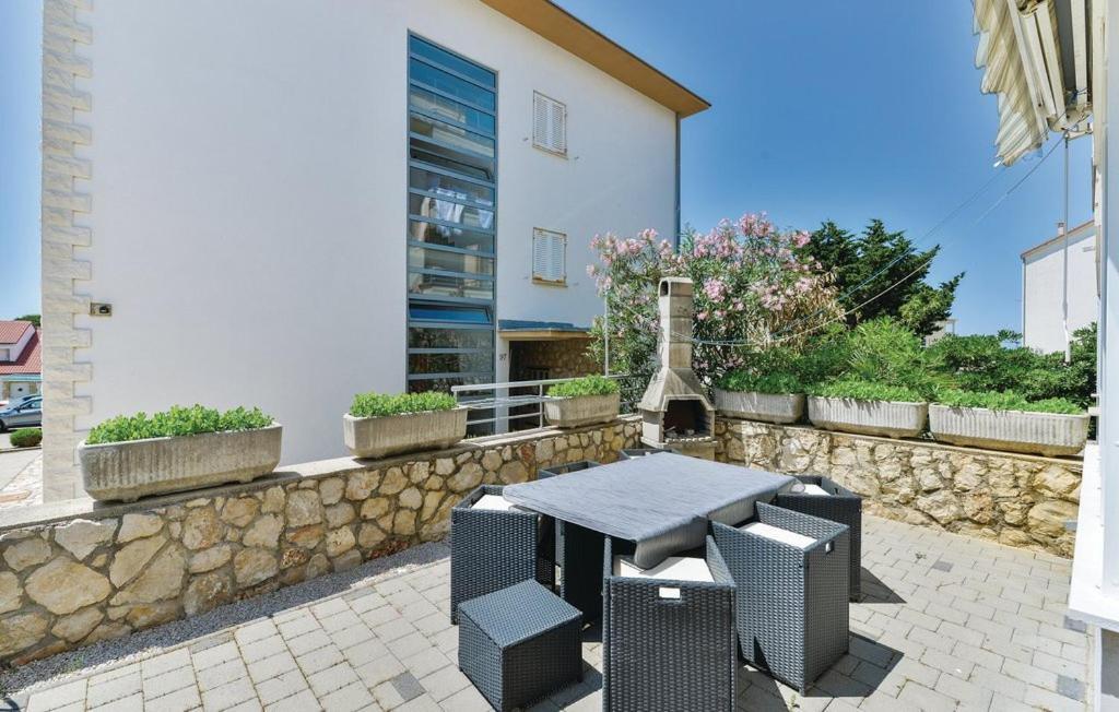 Beautiful Vacation Apartments In Novalja Ivana - Ana - Danijel Exterior foto